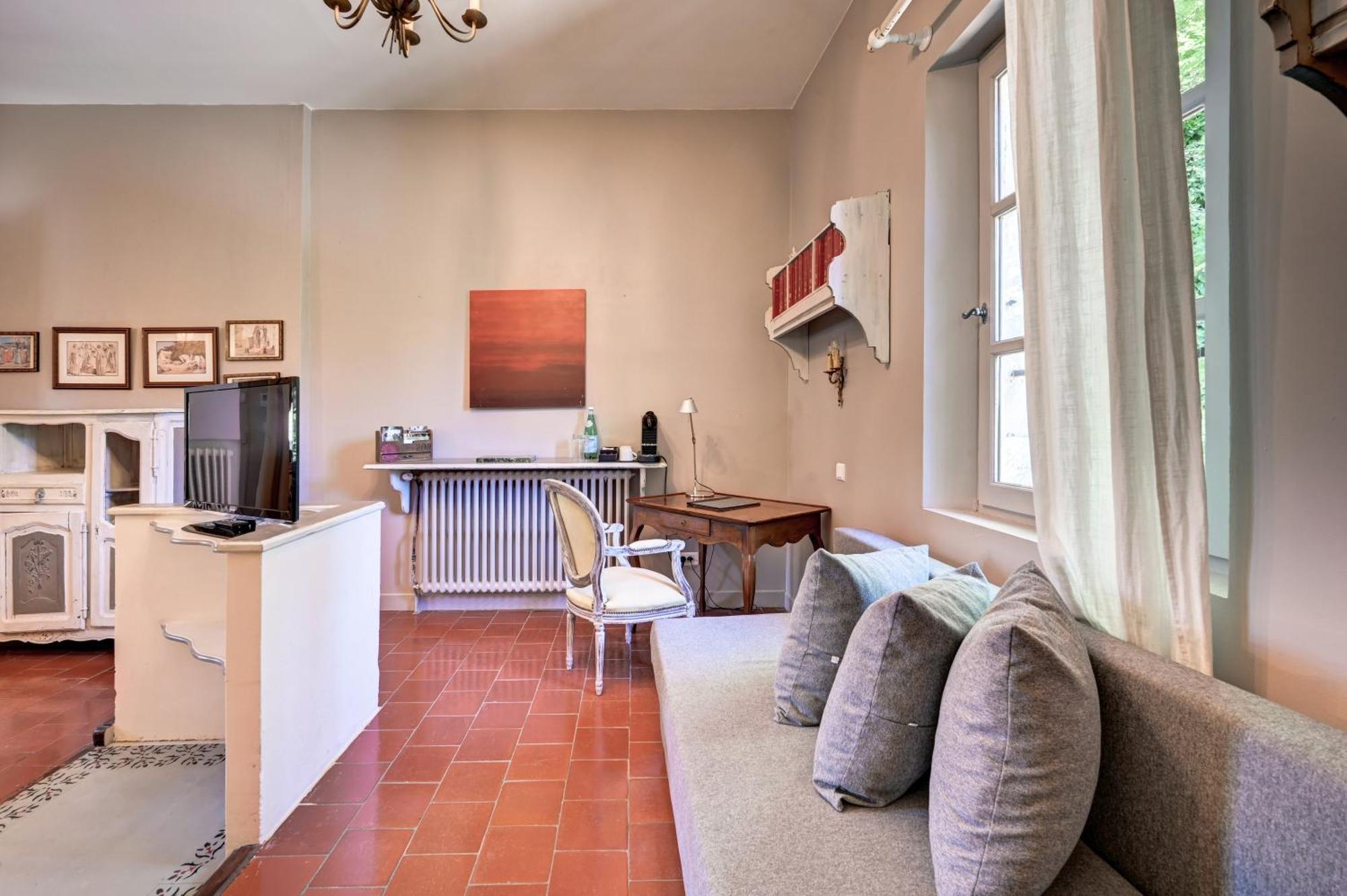 Mas Des Comtes De Provence Hotel Tarascon Eksteriør billede