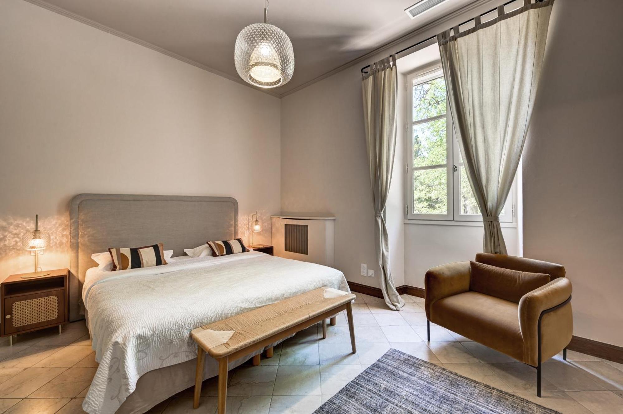 Mas Des Comtes De Provence Hotel Tarascon Eksteriør billede